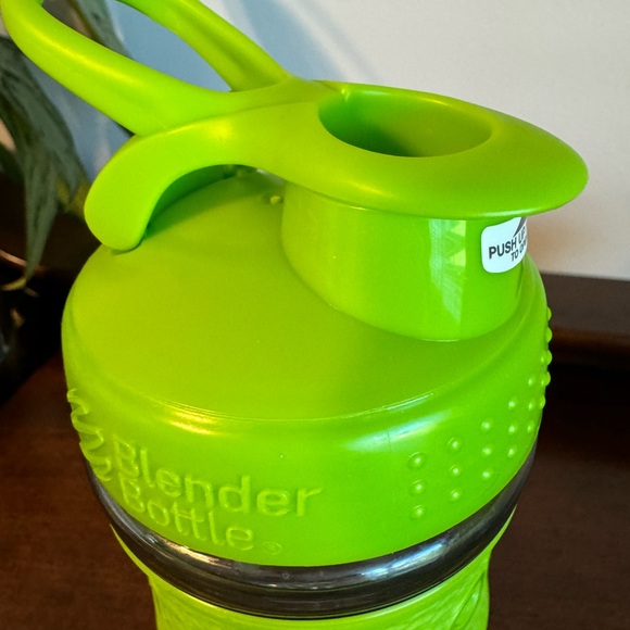 BLENDER BOTTLE SPORTMIXER with BLENDERBALL - NWT - 28 o - Picture 2 of 6